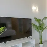 Seafront, With Private Seaview Terrace By 360 Estates アパート *
