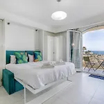 Seafront, With Private Seaview Terrace By 360 Estates *
