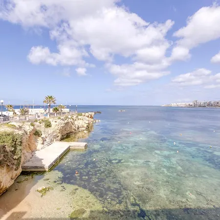 Seafront, With Private Seaview Terrace By 360 Estates דירה *