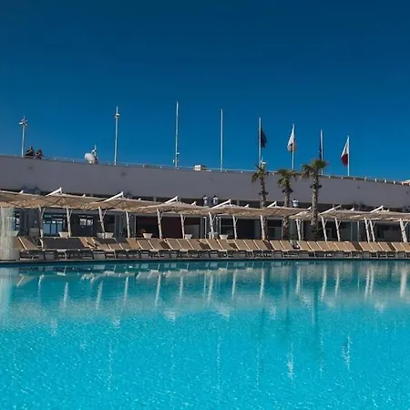 Seafront, With Private Seaview Terrace By 360 Estates Apartment