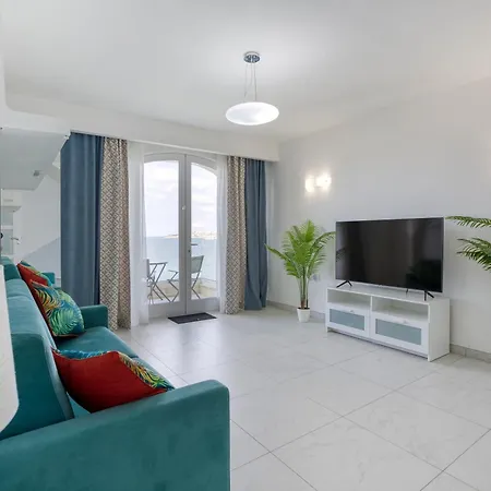 Seafront, With Private Seaview Terrace By 360 Estates