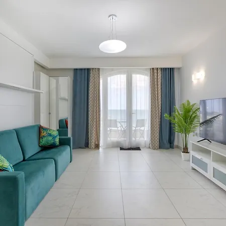 Seafront, With Private Seaview Terrace By 360 Estates